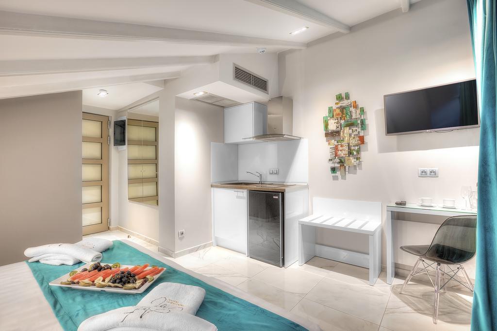 פפקוהורי Art Boutique Suites מראה חיצוני תמונה